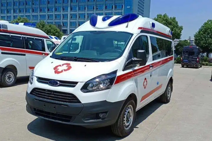 万源市长途救护车转院